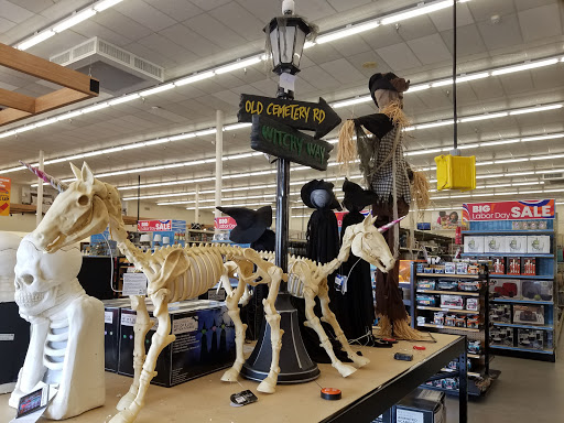 Discount Store «Big Lots», reviews and photos, 3621 N Josey Ln, Carrollton, TX 75007, USA