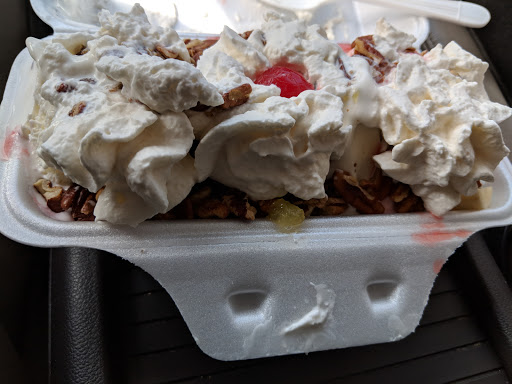 Ice Cream Shop «Oberweis Ice Cream and Dairy Store», reviews and photos, 7202 W 159th St, Orland Park, IL 60462, USA