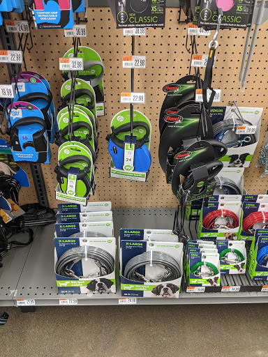 Pet Supply Store «Pet Supplies Plus», reviews and photos, 713 Brandilynn Blvd, Cedar Falls, IA 50613, USA