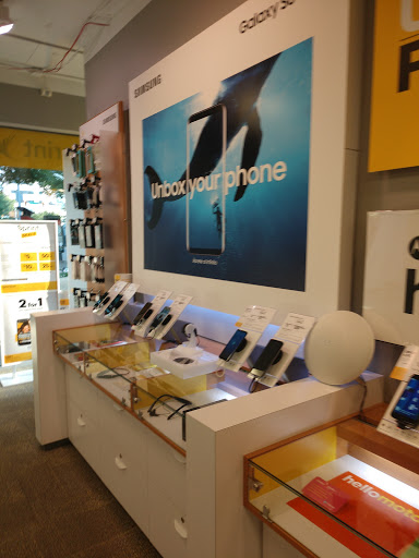 Cell Phone Store «Sprint Store», reviews and photos, 3033 Wilson Blvd f, Arlington, VA 22201, USA