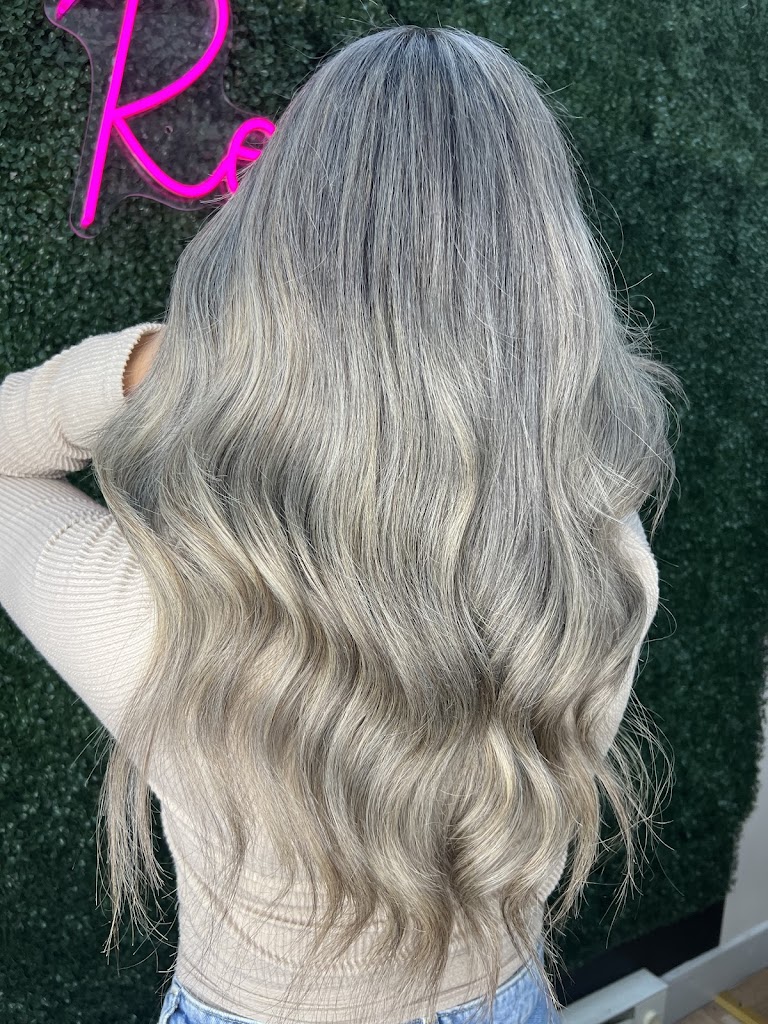 Revive Salon 98802