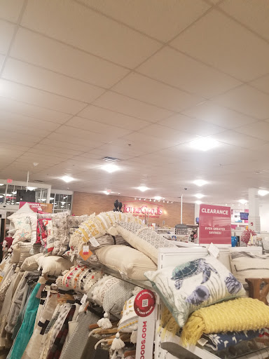 Department Store «HomeGoods», reviews and photos, 43 Woodbridge Center Dr, Woodbridge, NJ 07095, USA