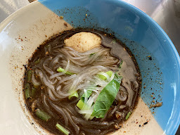 ก๋วยเตี๋ยวเรือลุงคร อยุธยา (สาขาบางปะอิน)
