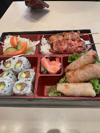 Plats et boissons du Restaurant de sushis Akita à Paris - n°2
