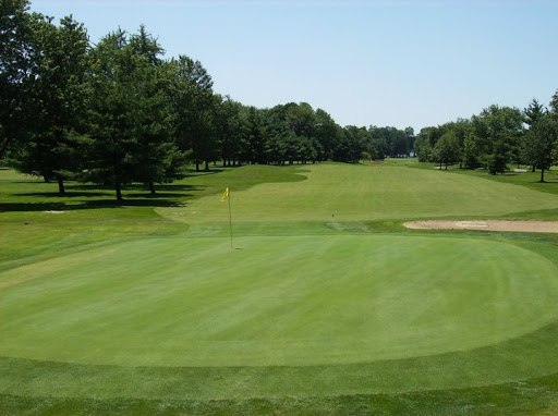 Golf Course «Shadowood Golf Course», reviews and photos, 333 N Sandy Creek Dr, Seymour, IN 47274, USA