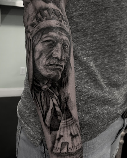 Explore beagle tattoo ideas, creative tattoo ideas in Altoona, available at Electric Wave Tattoo