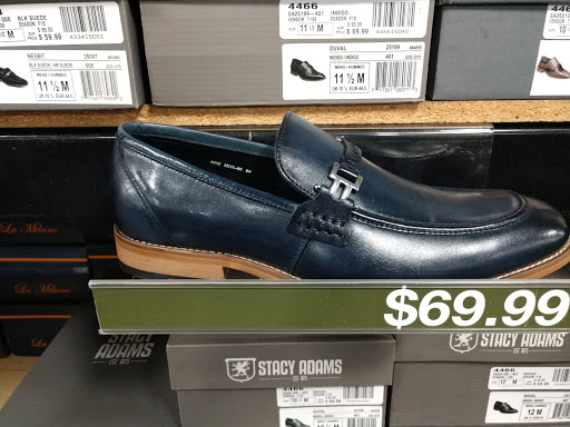 Clothing Store «K&G Fashion Superstore», reviews and photos, 3393 Steelyard Dr, Cleveland, OH 44109, USA