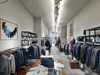 Jr&Sr - Photo 3 - Car repair in The Hague, Netherlands, Evansville