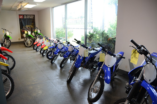 Motor Scooter Dealer «Sportland Motorsports BMW Motorcycles of Urbana», reviews and photos, 1602 N Lincoln Ave, Urbana, IL 61801, USA