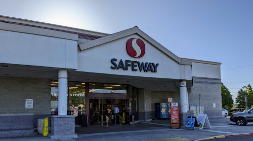 Safeway image