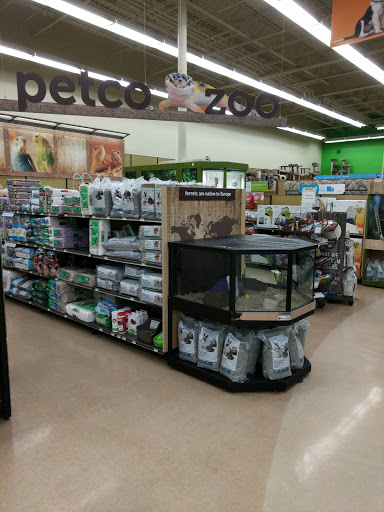 Pet Supply Store «Petco Animal Supplies», reviews and photos, 11331 W Broad St #151, Glen Allen, VA 23060, USA