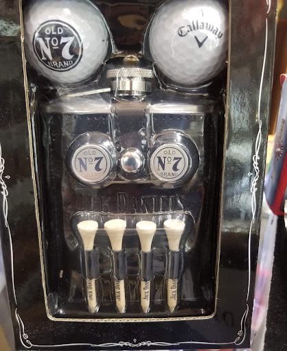 Tobacco Shop «Dewey Avenue Smoke Shop», reviews and photos, 1405 Dewey Ave, Rochester, NY 14613, USA