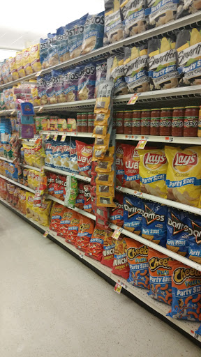 Grocery Store «Stop & Shop», reviews and photos, 370 Hemingway Ave, East Haven, CT 06512, USA