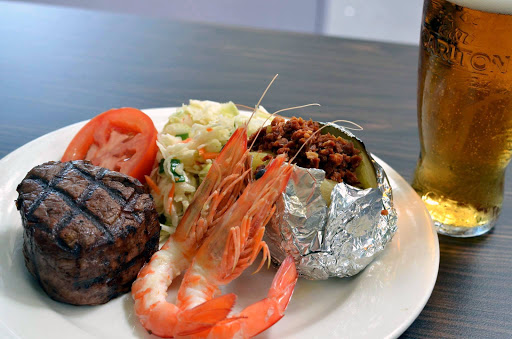 Bar «b² Taphouse», reviews and photos, 4336 Commercial St SE #150, Salem, OR 97302, USA