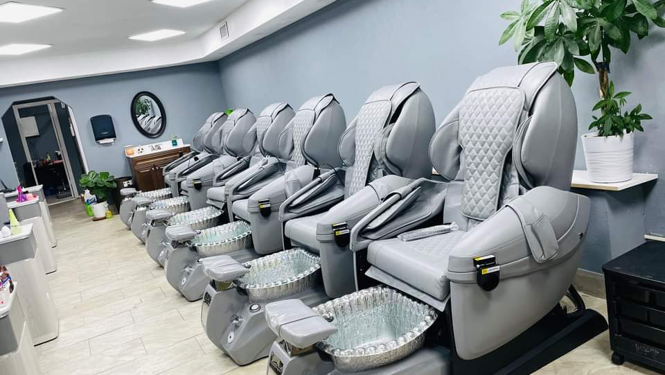 Bellair Nails & Spa 32953