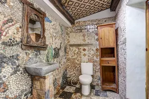 OYO 90903 Chez Laelik Homestay image