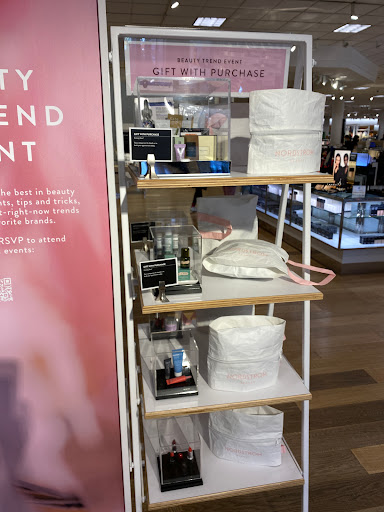 Department Store «Nordstrom», reviews and photos, 800 Spectrum Center Dr, Irvine, CA 92618, USA