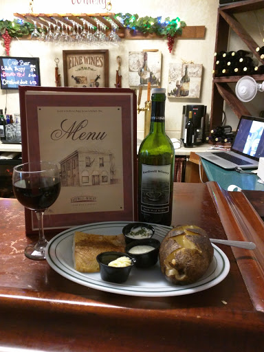 Winery «Bardwell Winery», reviews and photos, 716 N High St, Mt Orab, OH 45154, USA
