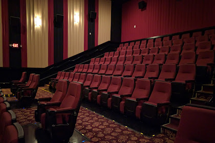 movie theatres open in harrisburg pa