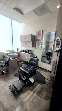 Sola Salon Studios - Photo 8 - Car repair in Kansas City, MO, Kansas City