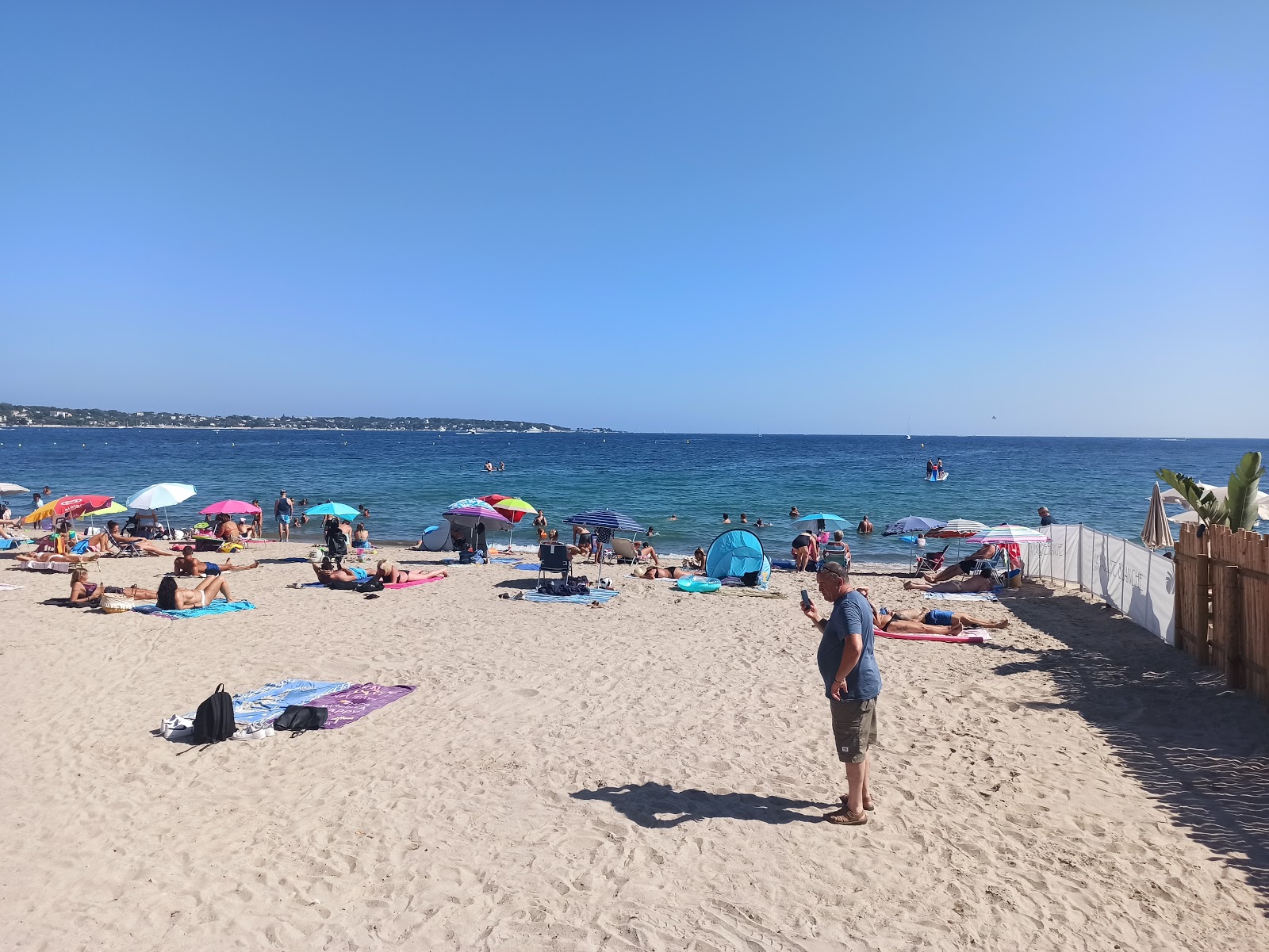Golfe Juan beach'in fotoğrafı çok temiz temizlik seviyesi ile