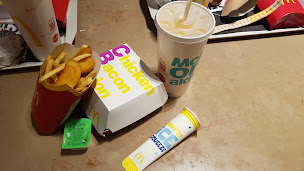 Photo n°70 de McDonald's à Nîmes ()