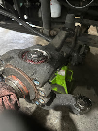 A PLUS TRUCK CENTER - Photo 9 - Car repair in Center Line, MI, Warren