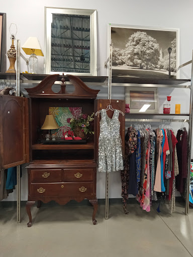 Thrift Store «Goodwill Central Texas - Lakeway», reviews and photos, 1901 RR 620 South, Lakeway, TX 78734, USA