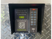 Extra Space Storage - Photo 7 - Car repair in Glendale, CA, Glendale