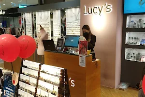 Lucy's 飾品 台中大遠百 image