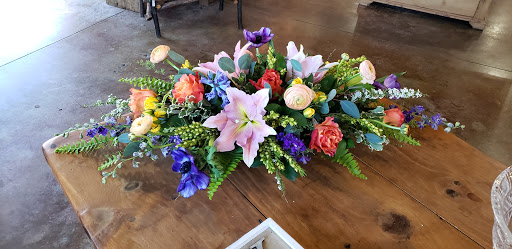 Florist «Cottonwood Florist», reviews and photos, 4681 W 20th St, Greeley, CO 80634, USA