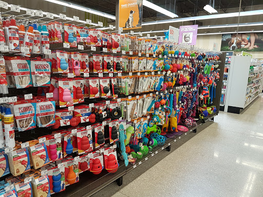 Pet Supply Store «Petco Animal Supplies», reviews and photos, 11147 Park Blvd N, Seminole, FL 33772, USA