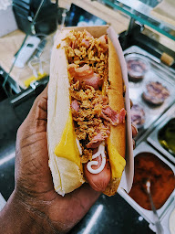 Photo n°33 de WOOF GAMBETTA à Bordeaux ()