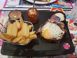 Photo n°48 de Memphis - Restaurant Diner à Calais ()