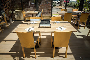 Photo n°11 de Nulle Part Ailleurs à L'Isle-Adam ()