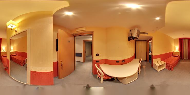 Street View et 360° hôtels Mosca 20900 Monza