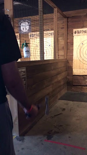 Tap That Axe Throwing - photo 31