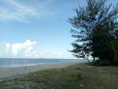 Pantai Golf Wilasi Manggar - 479R+85H, Unnamed Road, Lalang, Kec. Manggar, Kabupaten Belitung Timur, Kepulauan Bangka Belitung 33512