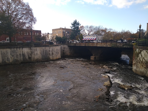 Hardware Store «Chagrin Hardware & Supply Co.», reviews and photos, 82 N Main St, Chagrin Falls, OH 44022, USA