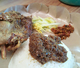 Bebek Doeloer photo