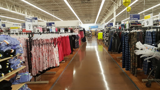 Department Store «Walmart Supercenter», reviews and photos, 8288 Cincinnati Dayton Rd, West Chester Township, OH 45069, USA