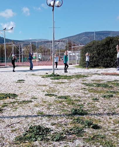 Opinii despre SAILING CLUB OF PORTO RAFTI în Μαρκόπουλο Μεσογαίας - Γυμναστήριο