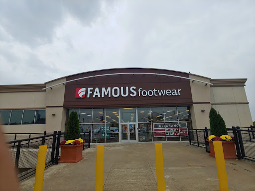 Shoe Store «Famous Footwear», reviews and photos, 14 Waterfront Pl, Port Chester, NY 10573, USA