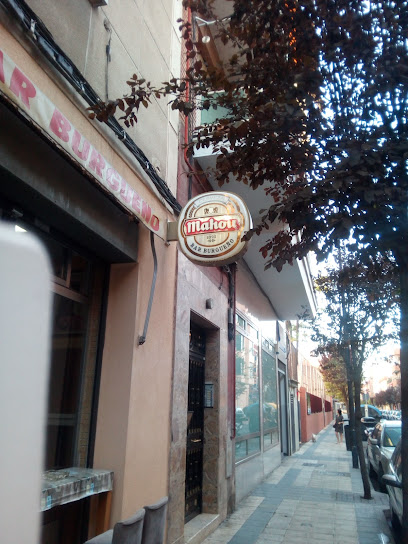 Bar Burgueño - C. San José de Calasanz, 5, 28902 Getafe, Madrid, Spain