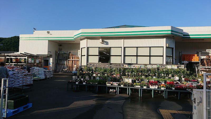 コメリハード グリーン 丹波三和店 京都府 ホームセンター グルコミ