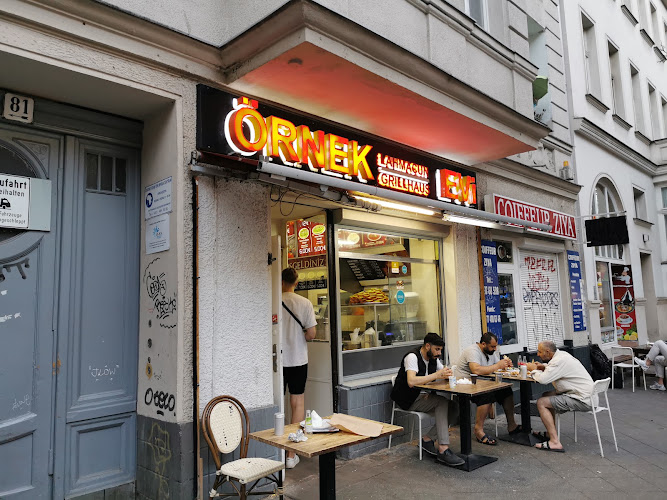 Örnek Lahmacun Evi in Berlin