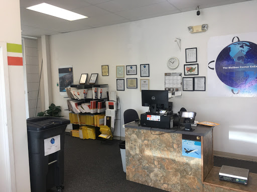 Mailing Service «Mailbox Center», reviews and photos, 205 S Dixie Dr, Haines City, FL 33844, USA