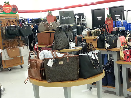 Department Store «T.J. Maxx», reviews and photos, 3111 111th St, Naperville, IL 60540, USA