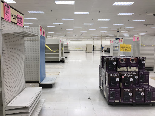 Home Goods Store «Shopko Eugene North», reviews and photos, 2815 Chad Dr, Eugene, OR 97408, USA