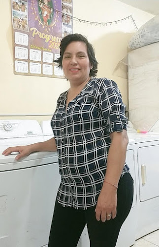 Opinii despre Lavandería Céspedes în Villa María del Triunfo - Lavandería